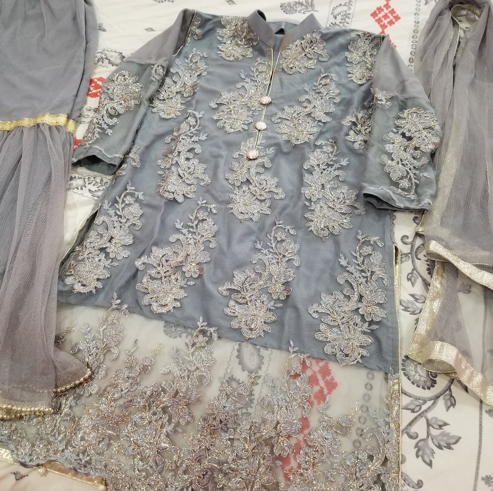 Shalwar Kameez | Pakistani suit
